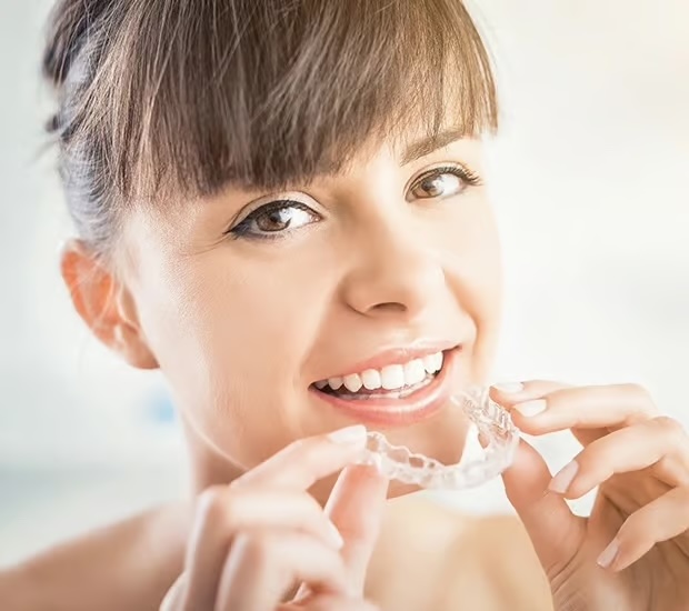 7 Things Parents Need to Know About Invisalign Teen